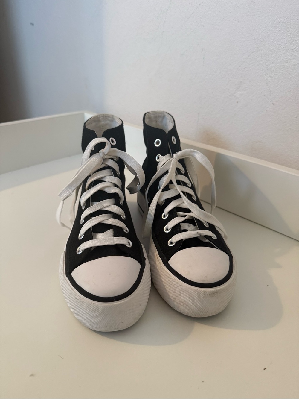 Classic High-Top Canvas Sneakers in Black and White